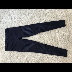 Alo Yoga Pant Navy Small